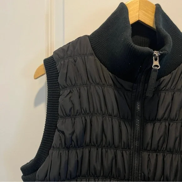 Calvin Klein Black Puffer Winter Vest - Picture 2 of 5